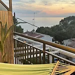 Front Retro Hideaway In * Salou