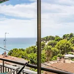 Front Retro Hideaway In * Salou
