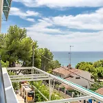 Front Retro Hideaway In Salou