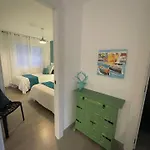 Front Retro Hideaway In Appartamento *