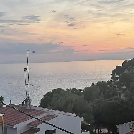 Front Retro Hideaway In *