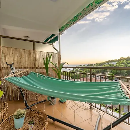 Front Retro Hideaway In *