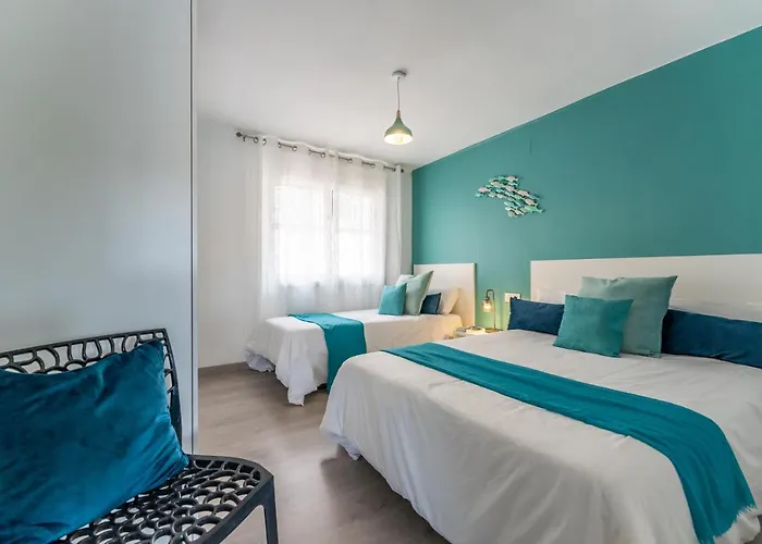 Front Retro Hideaway In * Salou