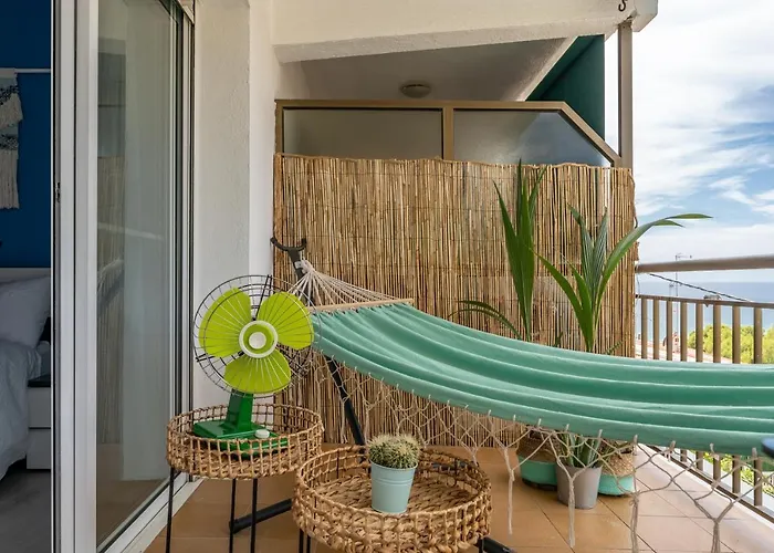 Διαμέρισμα Front Retro Hideaway In Σαλού