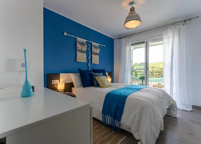 Διαμέρισμα Front Retro Hideaway In