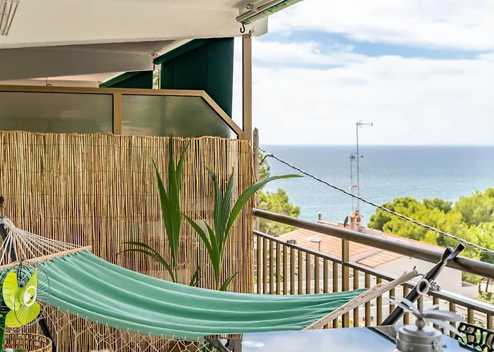 Διαμέρισμα Front Retro Hideaway In