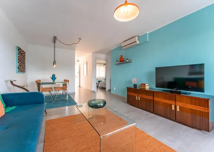 Front Retro Hideaway In Διαμέρισμα Σαλού