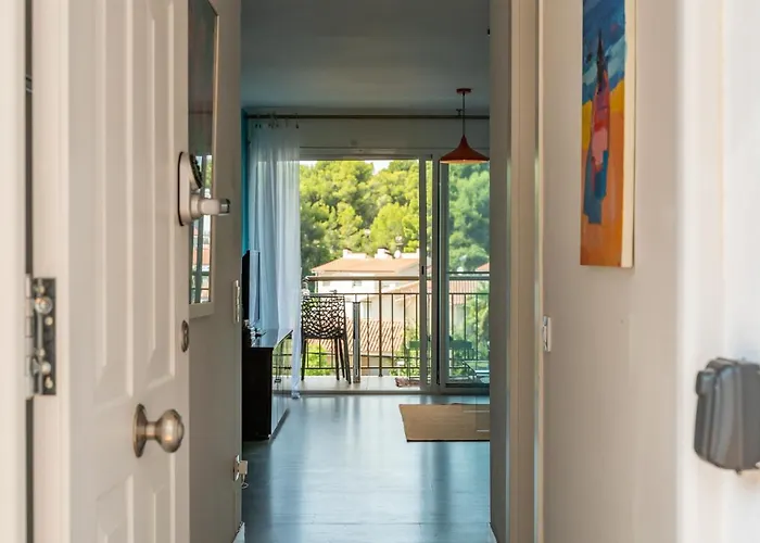 Daire Front Retro Hideaway In *