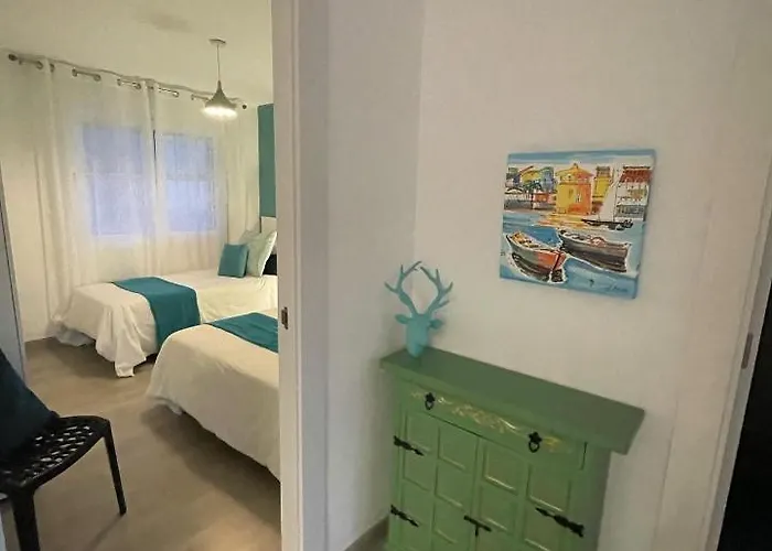 Front Retro Hideaway In Διαμέρισμα *